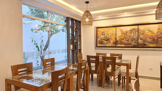Restaurante — salón principal